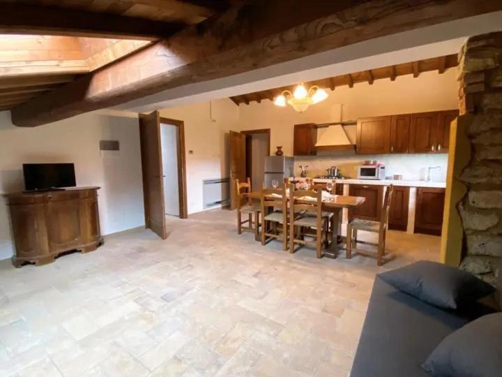 Podere La Querciola Guardistallo Bagian luar foto